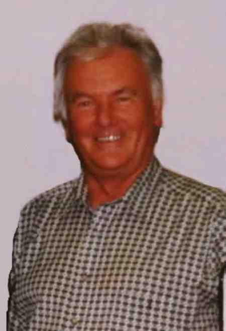 EricPeake.jpg (16590 bytes)