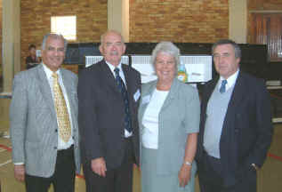 S A Show 03 001a.jpg (329083 bytes)